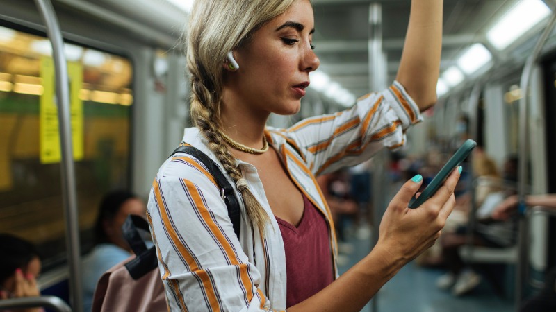 Ecouteurs réduction bruit transport en commun